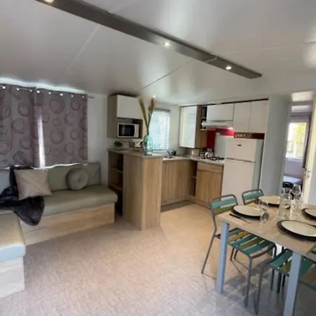 Mobil-home Spacieux Avec Terrasse - 4 Pers. - Api-1-52-2147 Grayan-et-l'Hopital