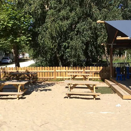 Kemp Mobil-home Spacieux Avec Terrasse - 4 Pers. - Api-1-52-2147 Grayan-et-l'Hopital